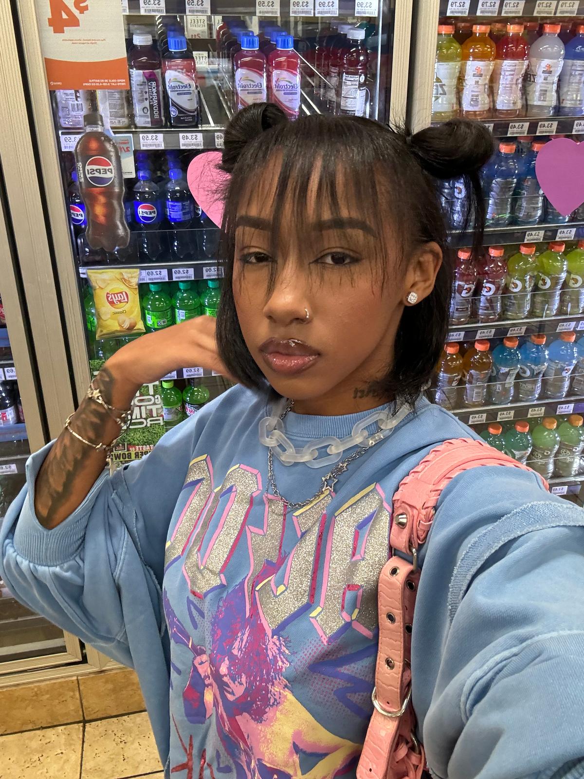 Angel Bean — Photo